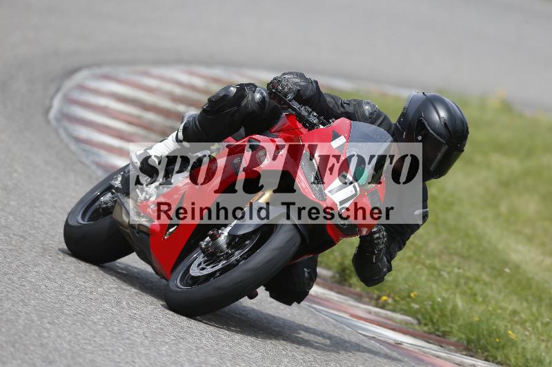/25 10.06.2025 MaxRacing ADR/Gruppe gruen/77-1
